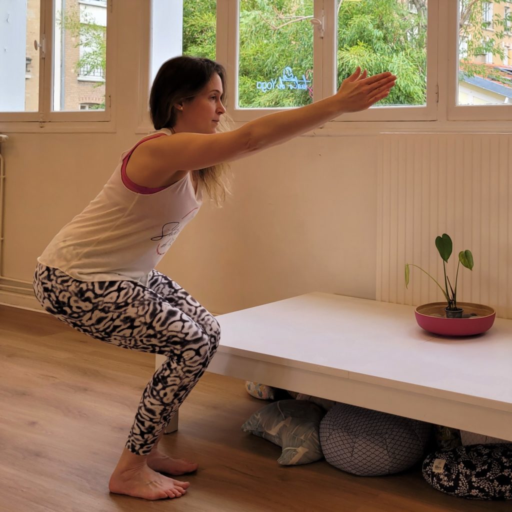 Cinq postures de yoga pour renforcer sa sangle abdominale - L'Équipe